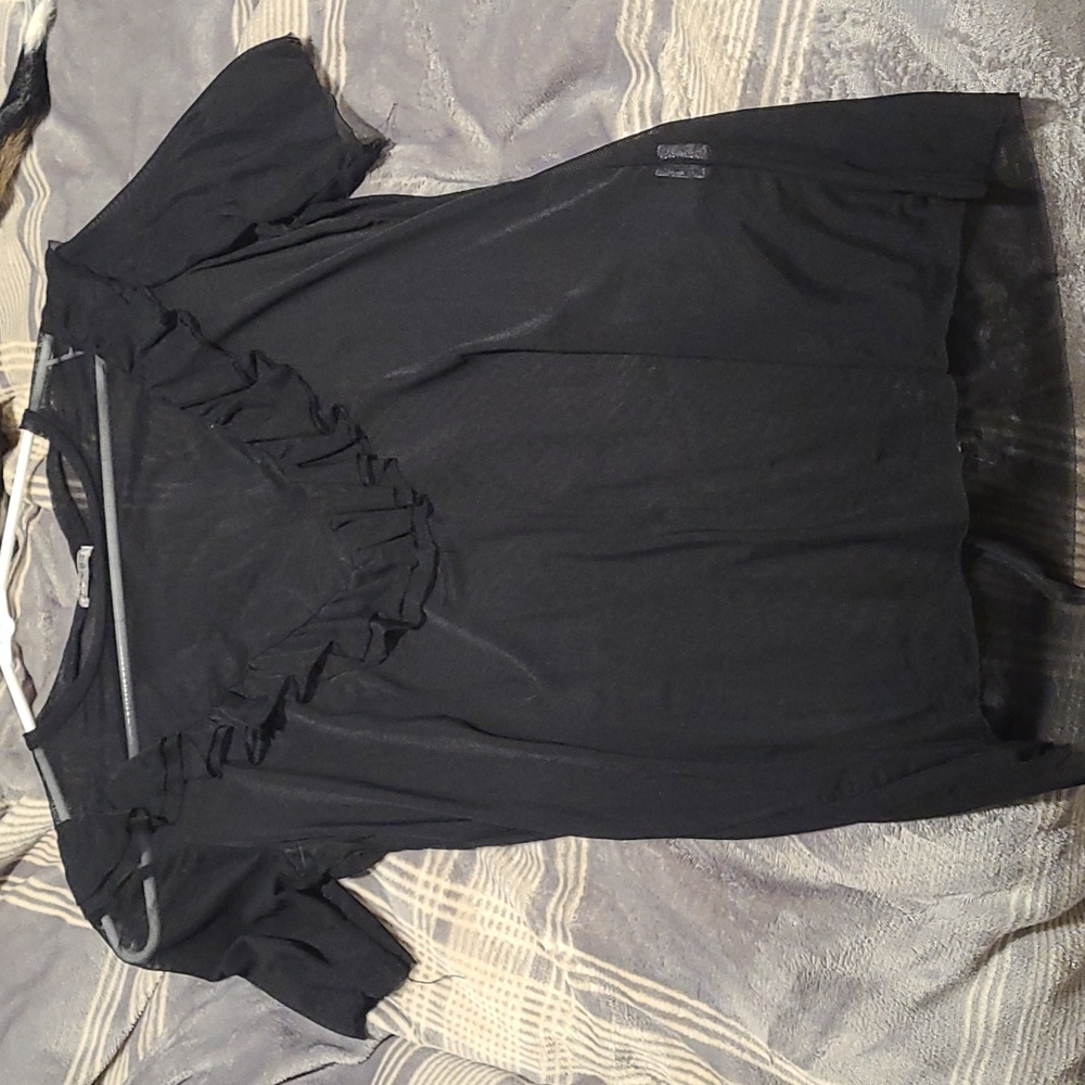 Sheer short sleeve top